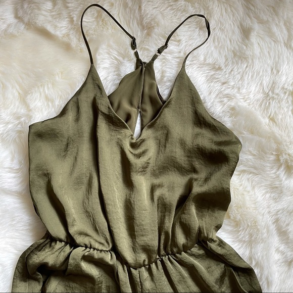 Like new,  Olive Green Xhilaration Romper - xs - Picture 6 of 11